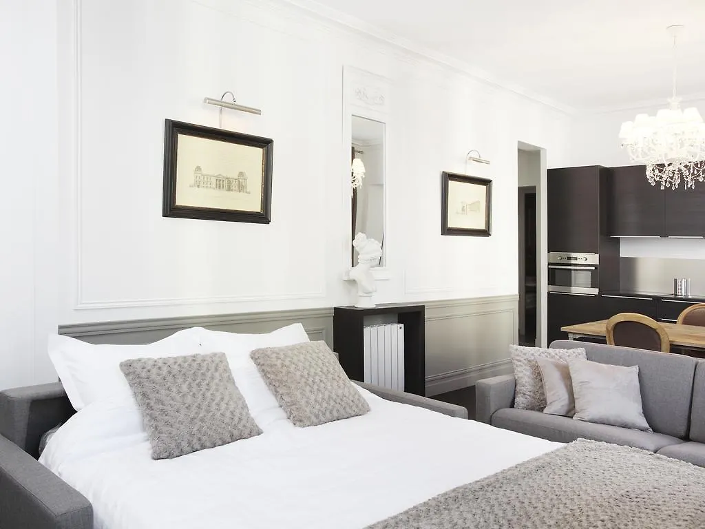 Livinparis - Luxury 3 Bedrooms Le Louvre I Apartamento *